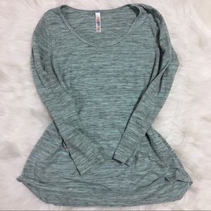 LuLaRoe Lynnae long sleeve mint green